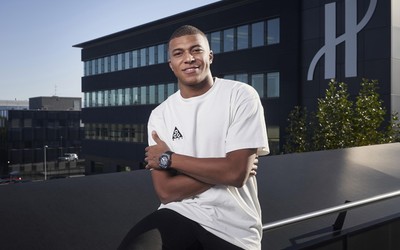 有球电竞焦点-伊尼戈·马丁内斯防守数据全场最高太稳了