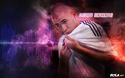 有球电竞精华-劳塔罗庆祝时滑跪三道杠